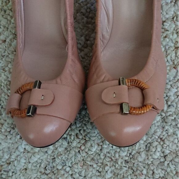 Blush Pink Salvatore Ferragamo Leather Kitten Heel size 6.5 - Picture 5 of 9